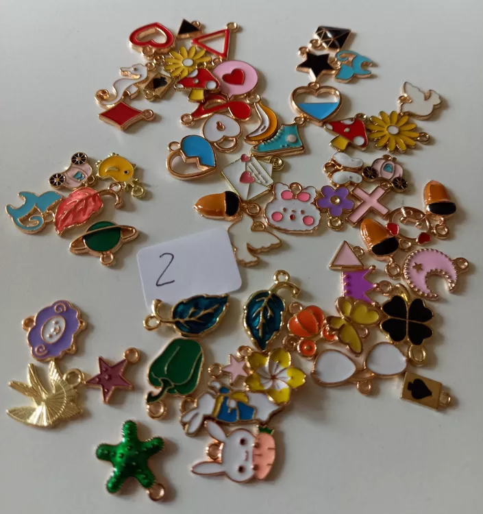 10 Bunte Keramik-Fischanhänger Für Schmuck & Basteln – Handgefertigte Meerestier-Perlen