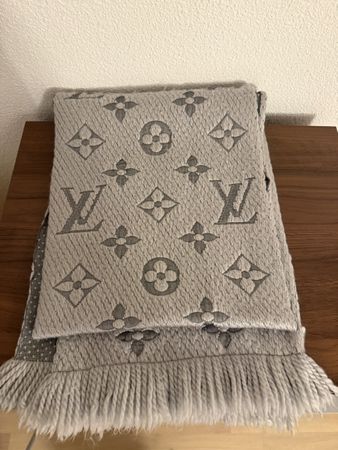 Louis Vuitton Schal Logomania