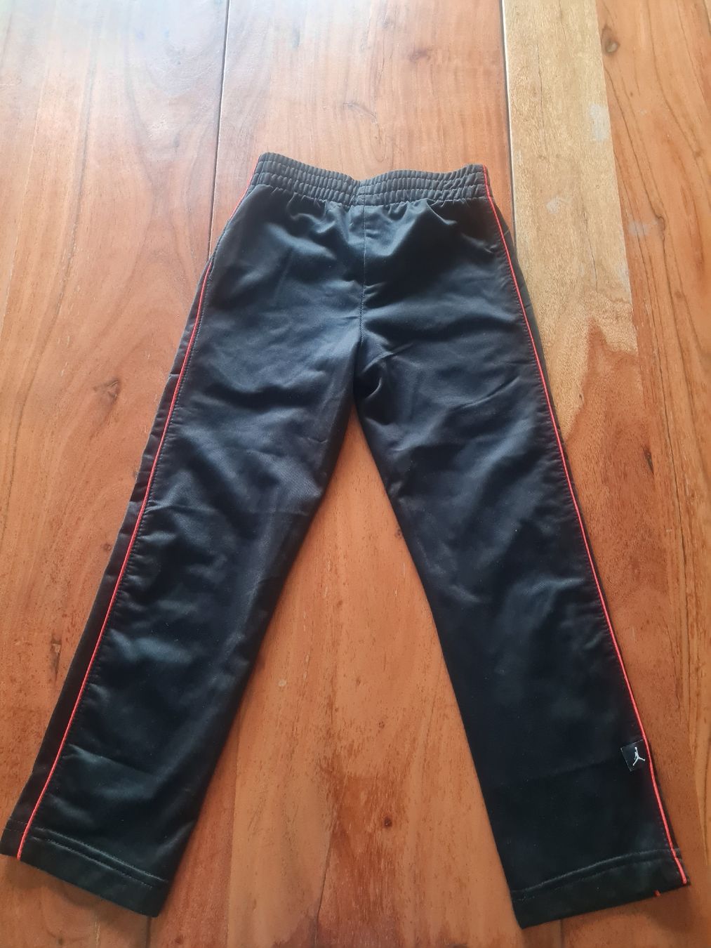 Pantaloni: Michael Jordan Trainer /-Turnhose gr. 104-110 – Nuovo (secondo la descrizione) da Otelfingen venduto da Amors 1
