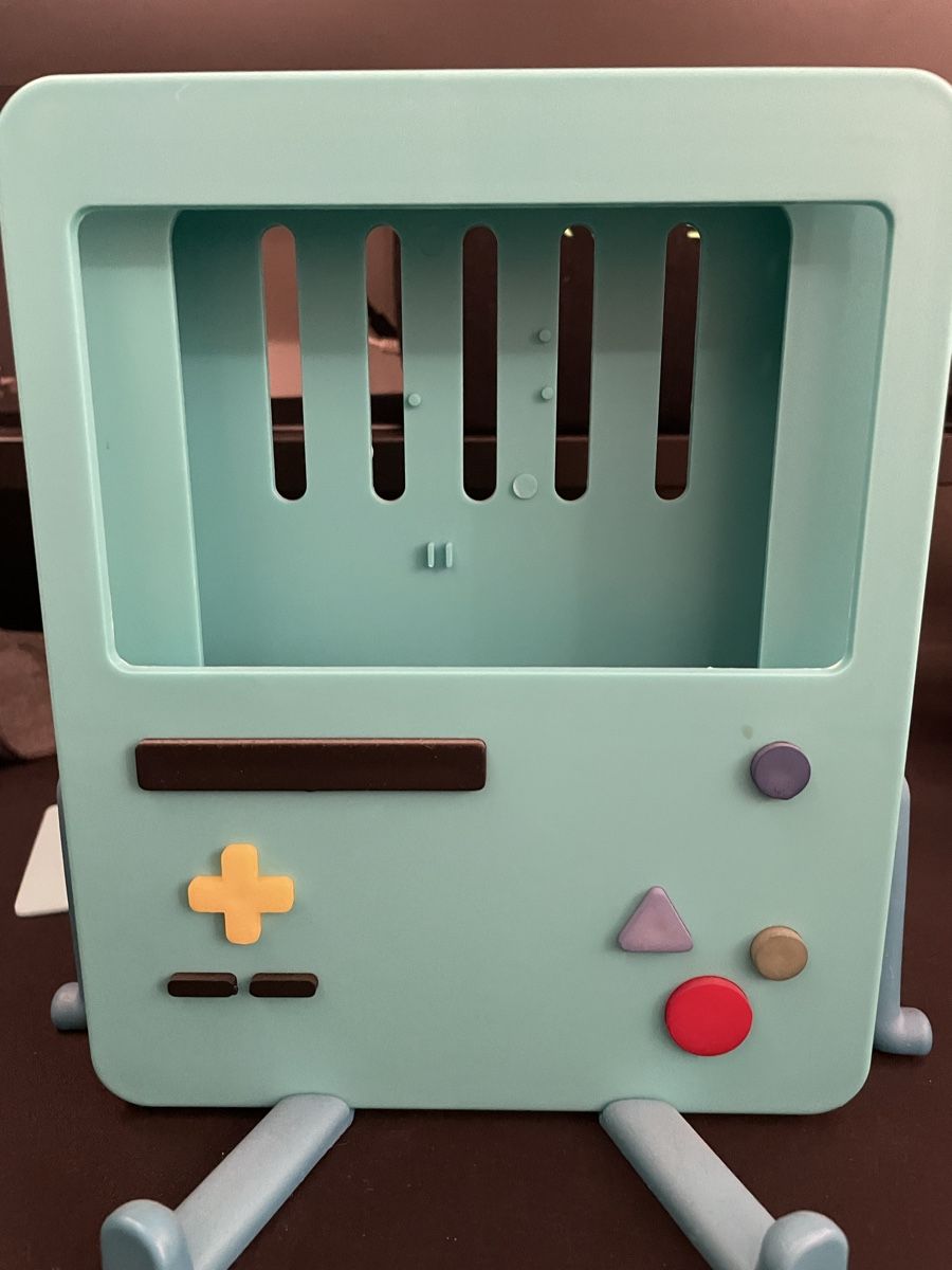 Altro in Decorazioni & Accessori: Supporto BMO Nintendo Switch - Adventure Time - TRATTABILE! – Usato da Bioggio venduto da lur_66sm 3