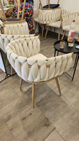 6 Sessel beige Polsterung mit Flechtmuster Metallbeine.