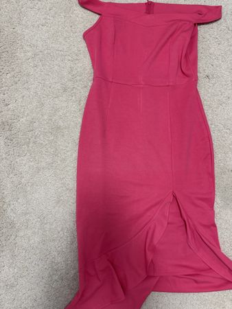Pinkes Kleid 