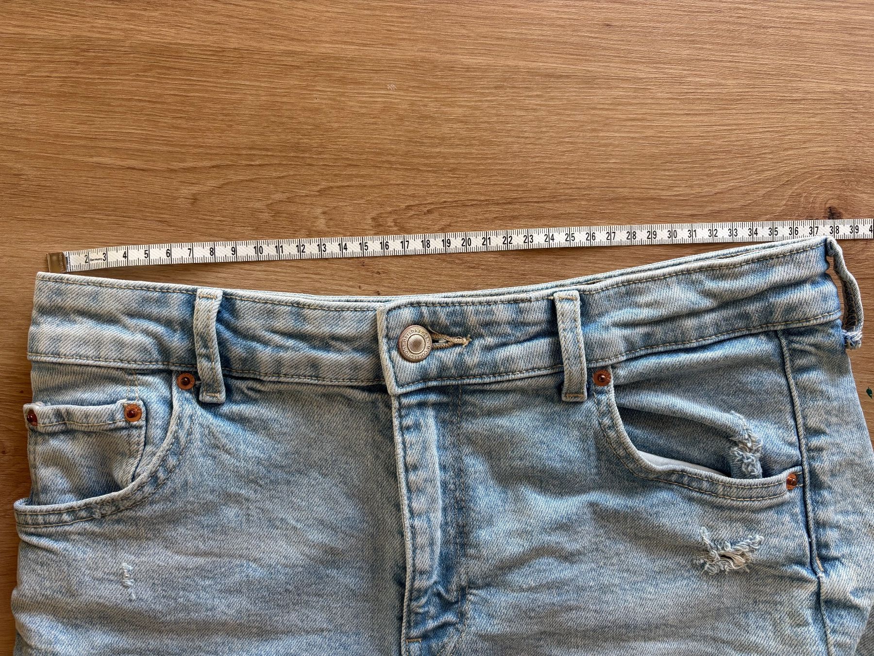 Bershka Hosen: Jeans Shorts (Gr. 38) – Neu (gemäss Beschreibung) aus Zürich von nad24 3