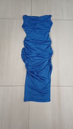 Robe moulante bleue