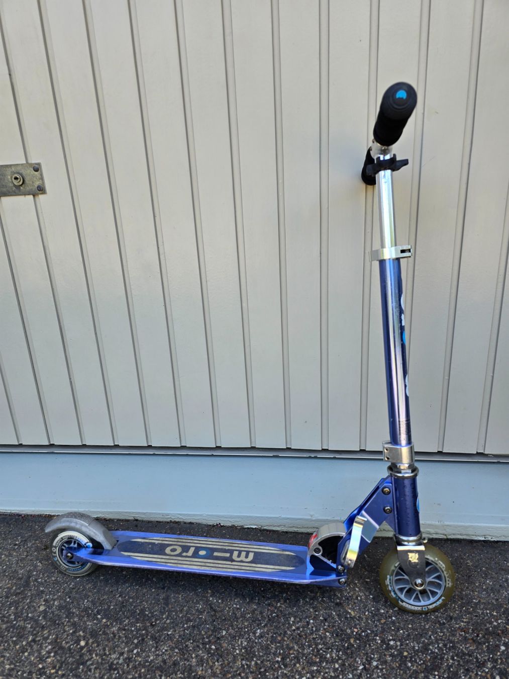 Micro Kickboard: Micro Sprite Scooter, blau – Usato da Wil SG venduto da ChKo12 1