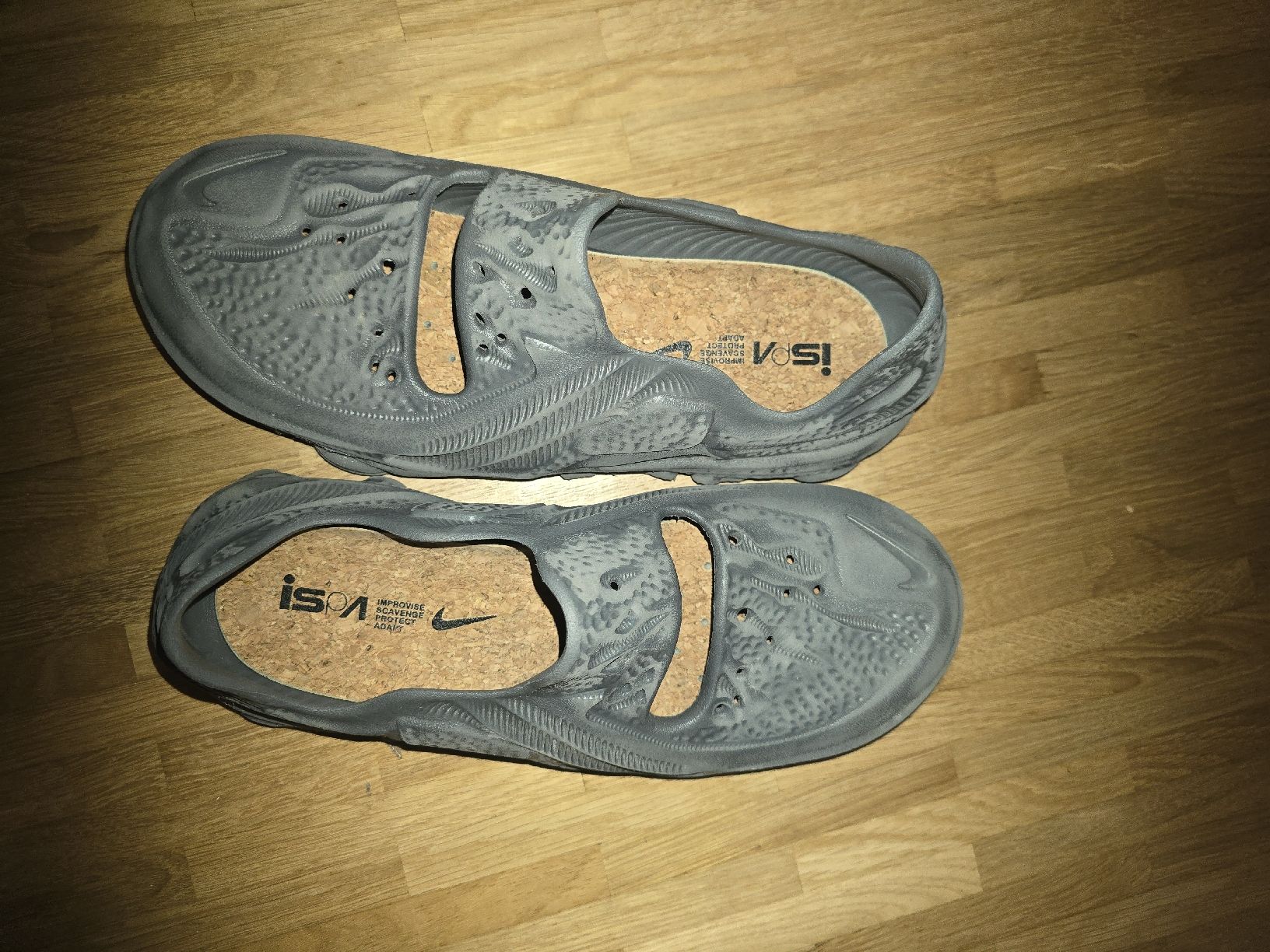 Nike Herrenschuhe: Sandales Nike ISPA Universal taille 44 gris – Gebraucht aus Mont-sur-Lausanne von Didinho