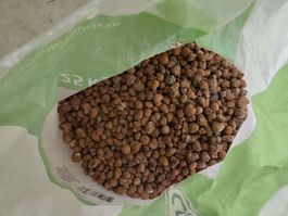 Sack Blähton ca. 5-6 kg sauber, gratis