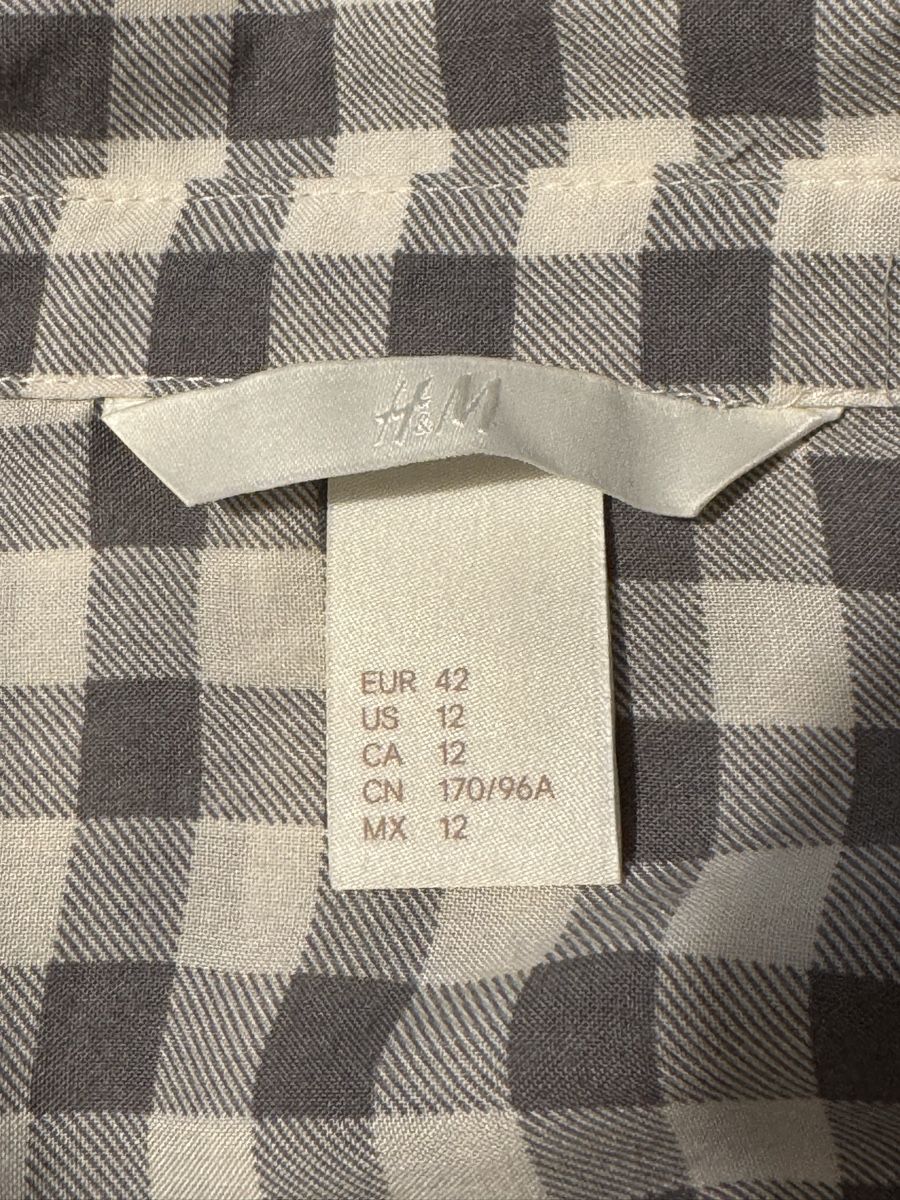 H&M Blusen: H&M Bluse, Grösse 42, Top Zustand! – Gebraucht aus Adliswil von StephanieAnnina 7