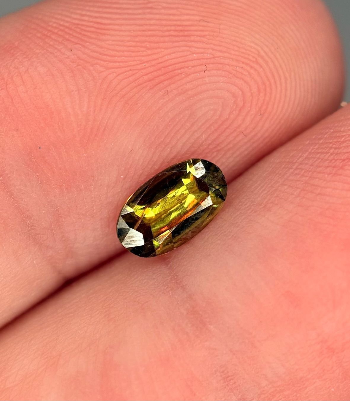 Pietre preziose: Ab 1 Fr. - 0.59 ct Titanit/Sphen Edelstein unbehandelt RAR – Nuovo (secondo la descrizione) da Mauren venduto da LieGems 1