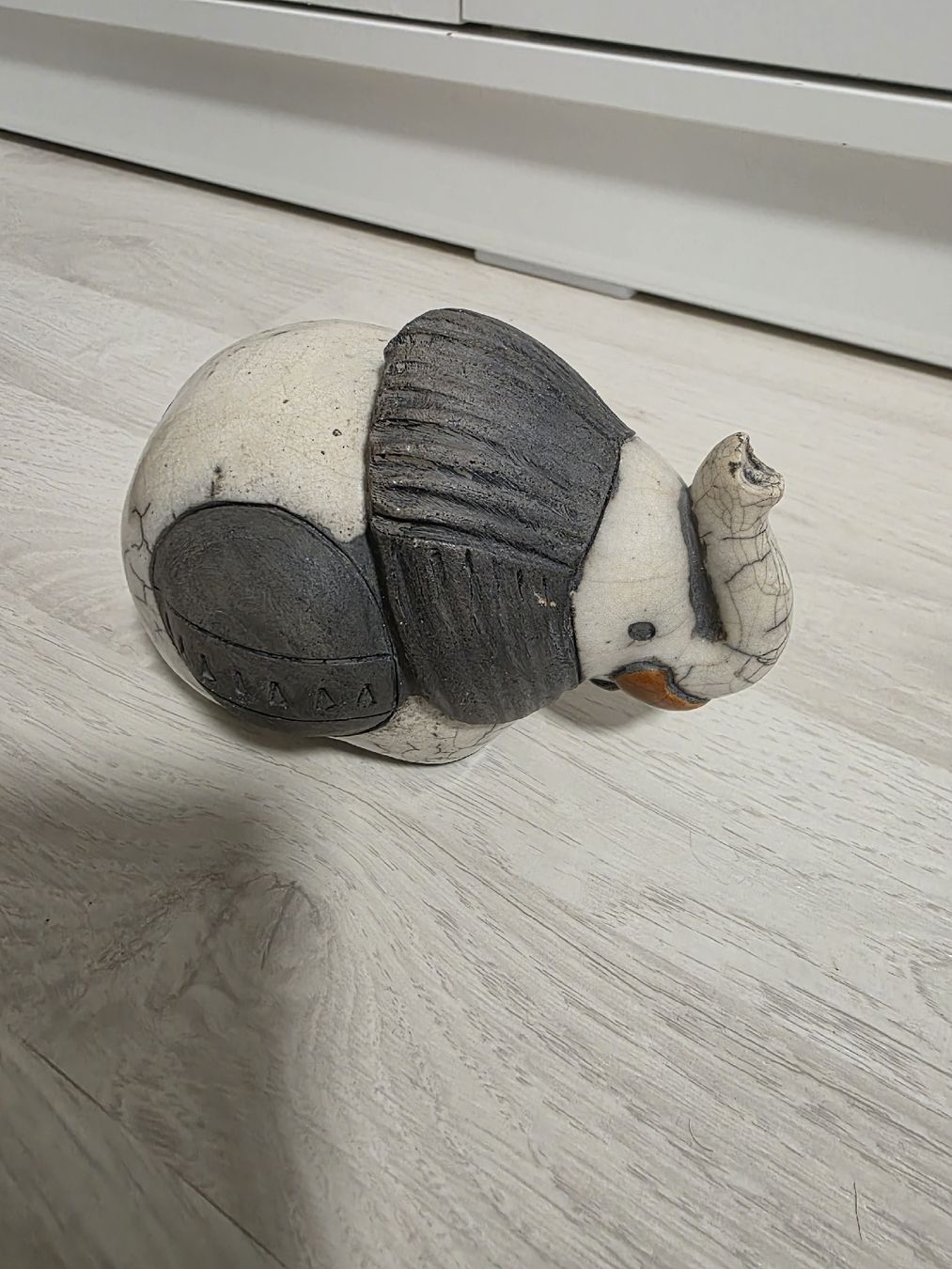Statuette: Deko Elefanten-Sammlung verschiedene Materialien gebraucht – Usato da Schöftland venduto da Aktion56 6