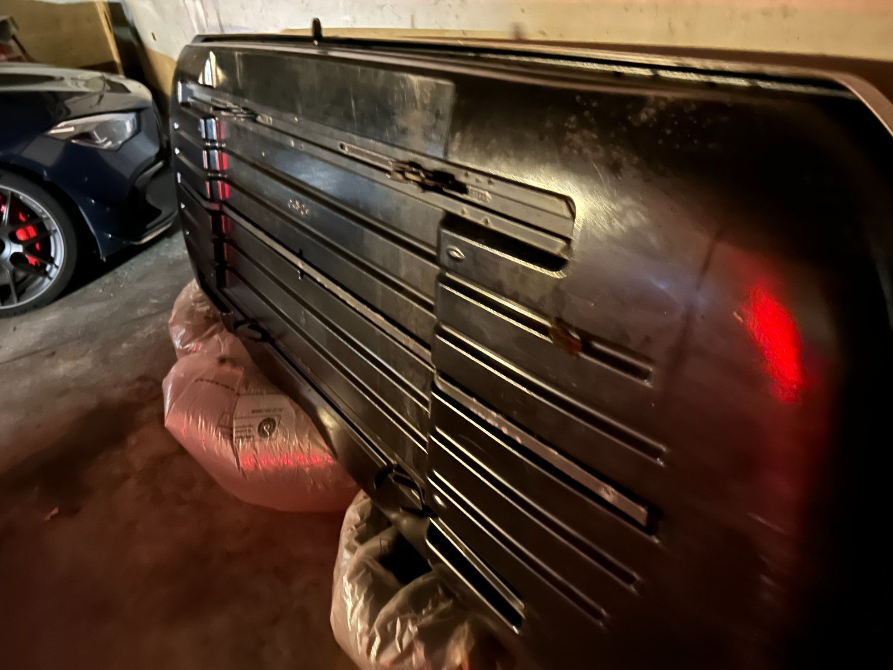 Thule Box da tetto: Thule Dachbox Atlantis 900 – Usato da Zürich venduto da pdieter 6