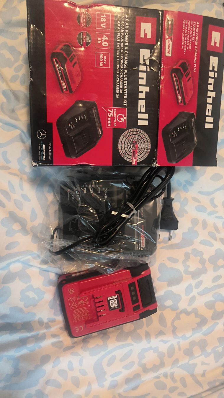 Einhell Accus: Einhell Power X-Change Starter Kit 4.0 Ah – Neuf (Voir description) à wattwil par pel_qh26 2