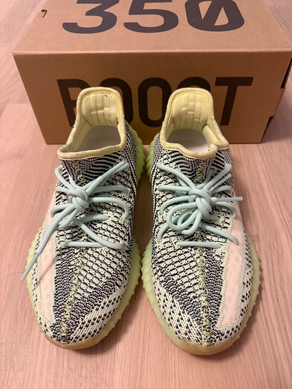 Adidas Scarpe da uomo: Adidas Yeezy Boost 350 V2, Grösse 39 1/3 – Usato da Embrach venduto da Gsab 1
