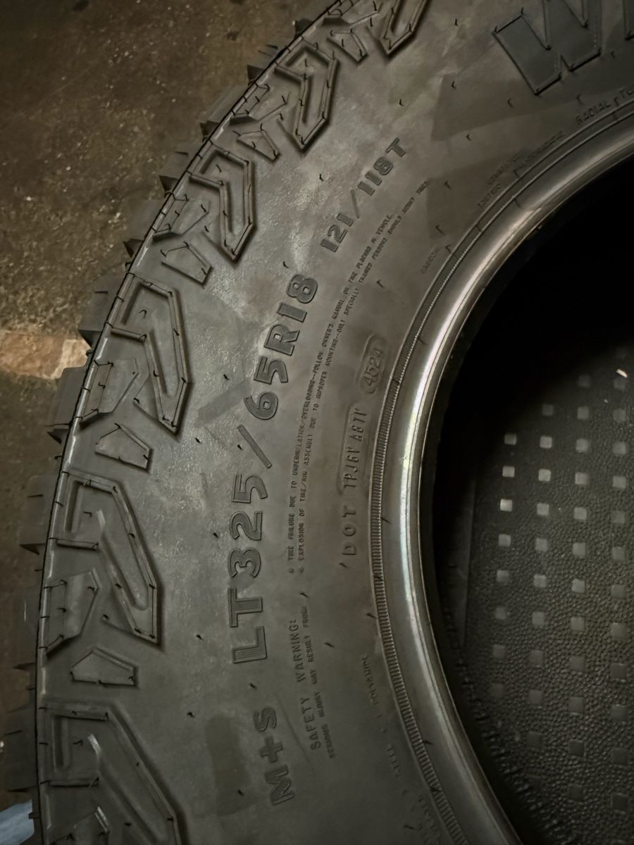 Pneus & Roues: Dodge RAM Reifen NEU – D'occasion à Oberbuchsiten par DoppioEspresso 3