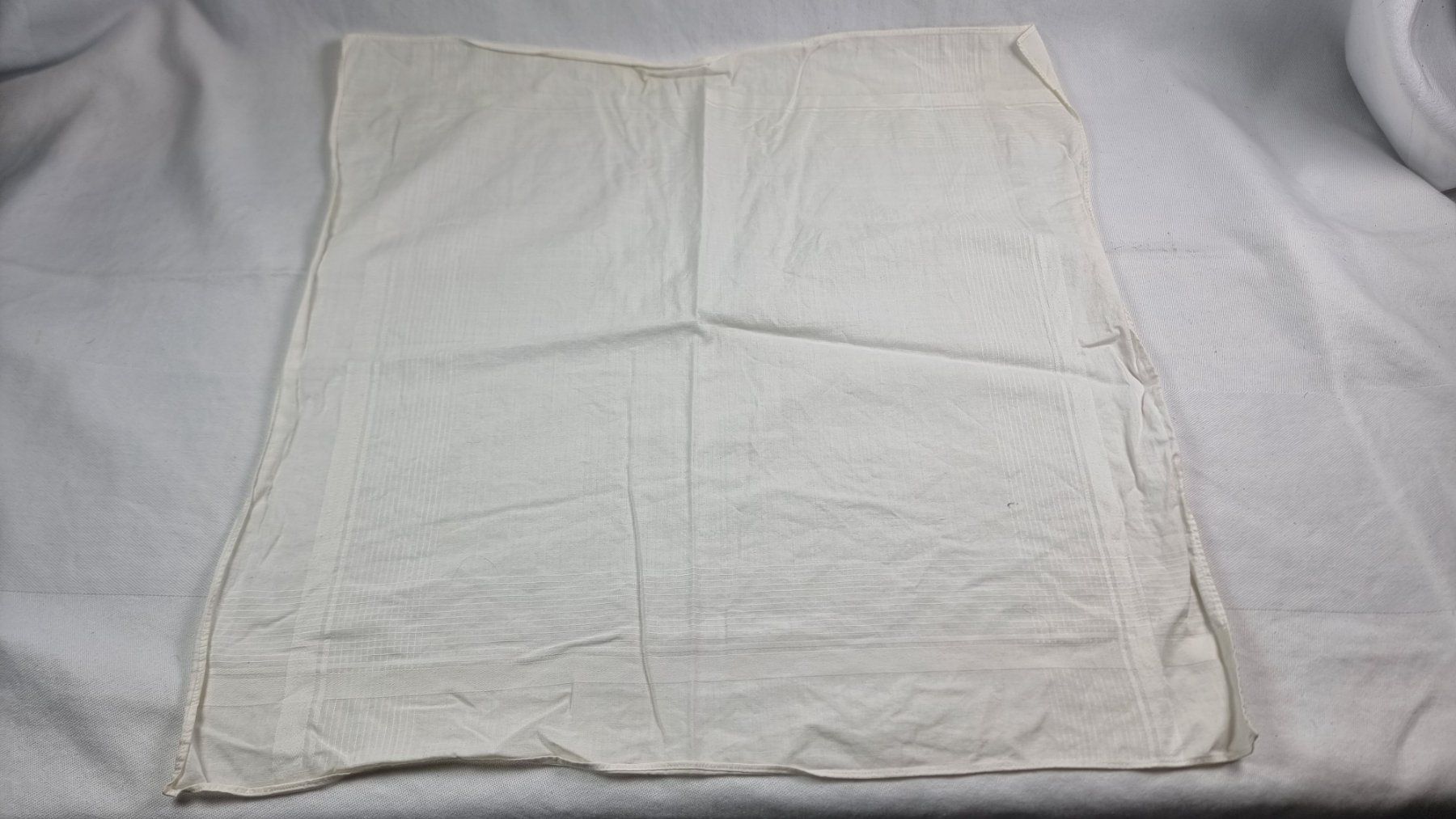 Sonstige Kleidung & Accessoires: Taschentuch , Top 40x40cm Baumwolle – Gebraucht aus Wald ZH von Martin79