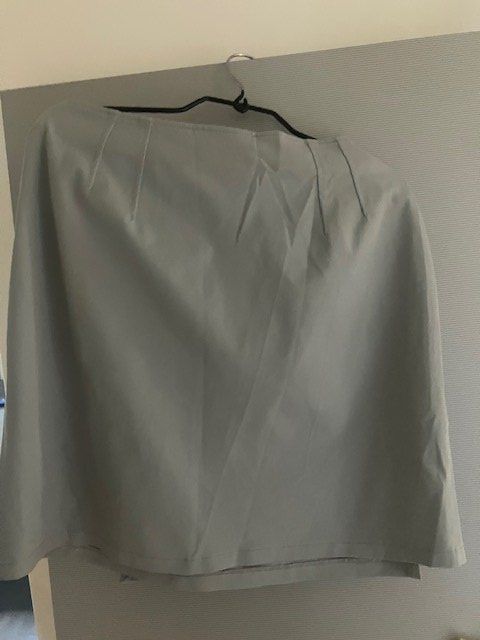 Esprit Anzüge & Kostüme: Veste et jupe Esprit – Neu (gemäss Beschreibung) aus Courtételle von ann_gv7r 2