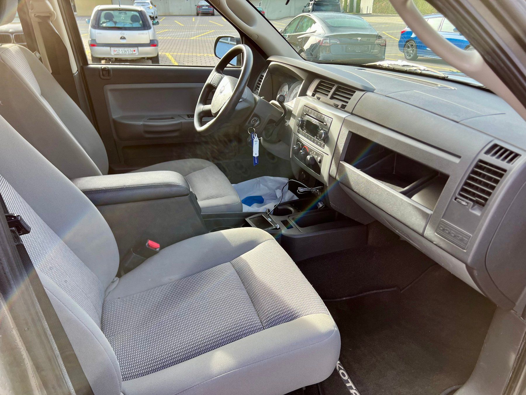 Véhicules utilitaires: Dodge Dakota 3.5T Anhängelast – D'occasion à Siebnen par Auto007 7