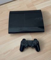 Playstation 3 Super Slim mit 9 Spiele
