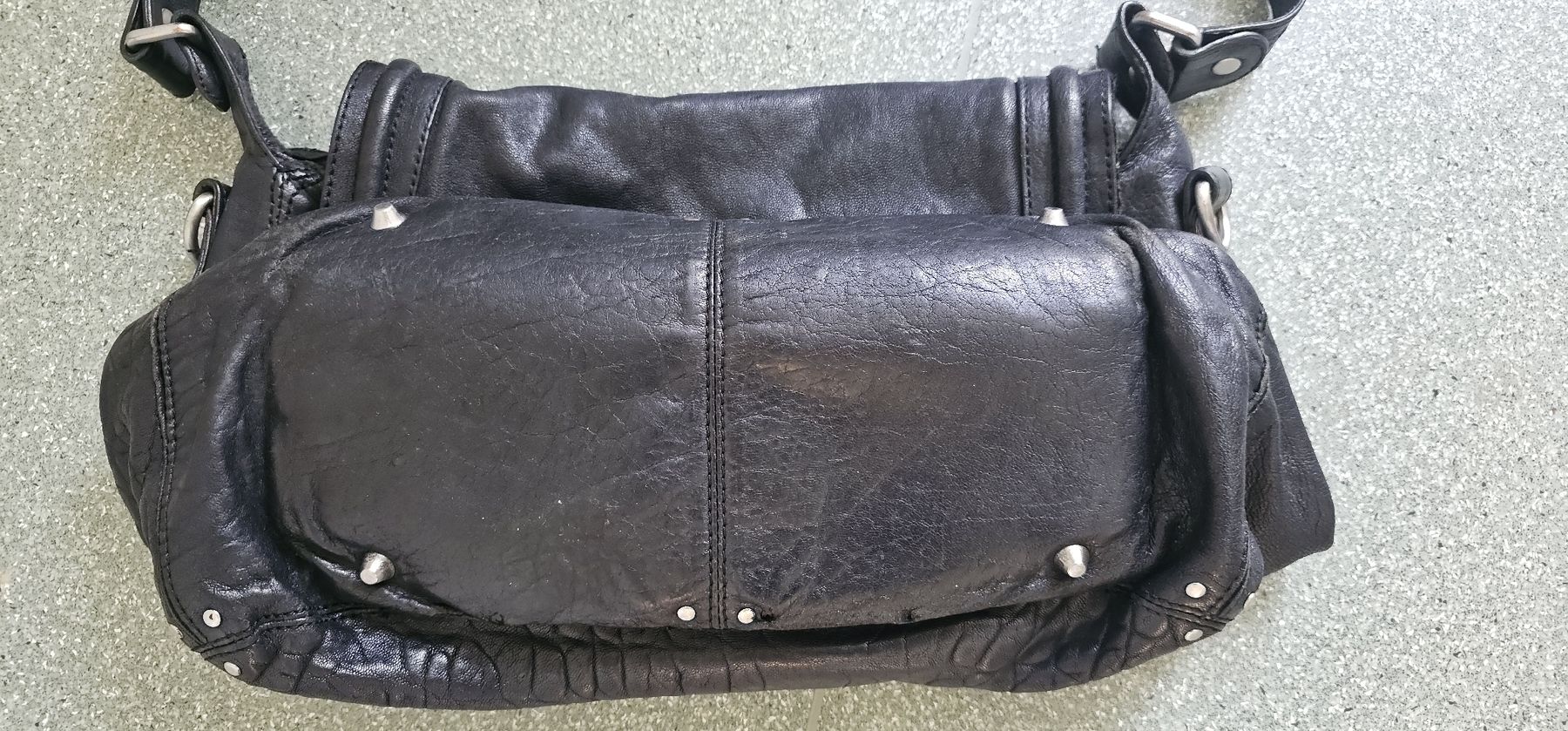 Liebeskind Sacs femmes: Liebeskind Ledertasche schwarz  – D'occasion à Luzern par TausendD 7