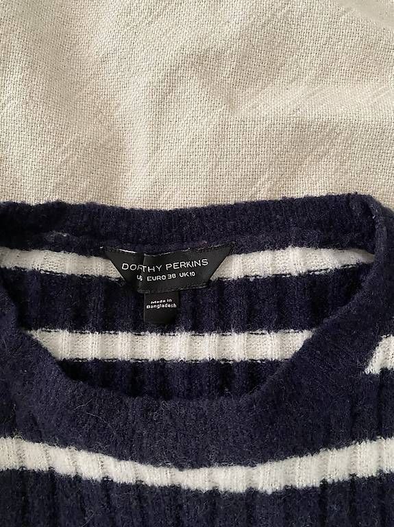 Pulls & Sweat-shirts: Pullover Dorothy Perkins size 38 – D'occasion à Arlesheim par jud_k2lz 1