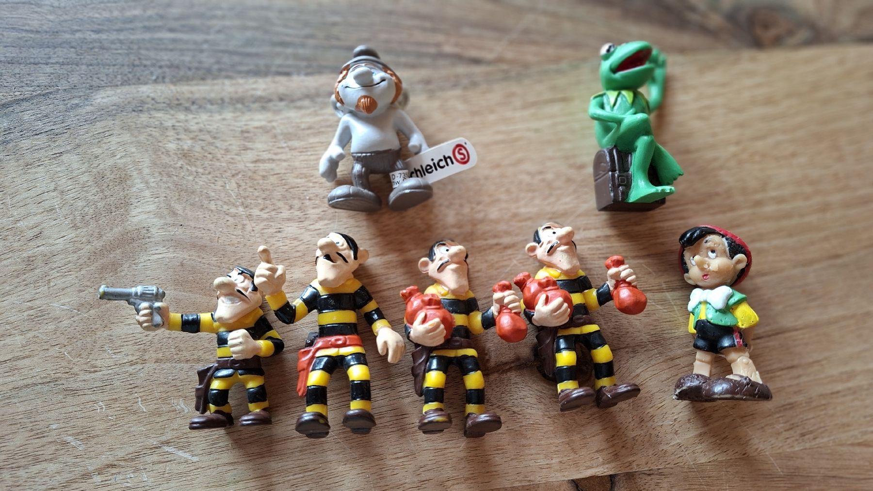 Schleich Statuette: Daltons, Hackus, Pinocchio und Kermith der Frosch – Usato da Surava venduto da aralc 2