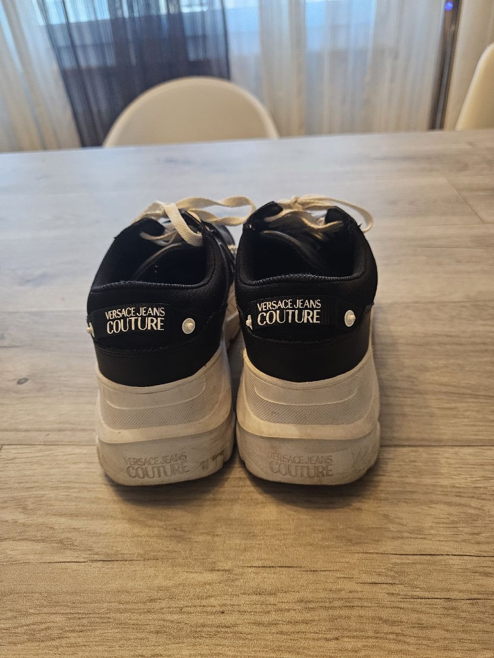 Versace Scarpe da uomo: versace jeans schuhe gr 40 – Usato da Münchenbuchsee venduto da Kappa8 2