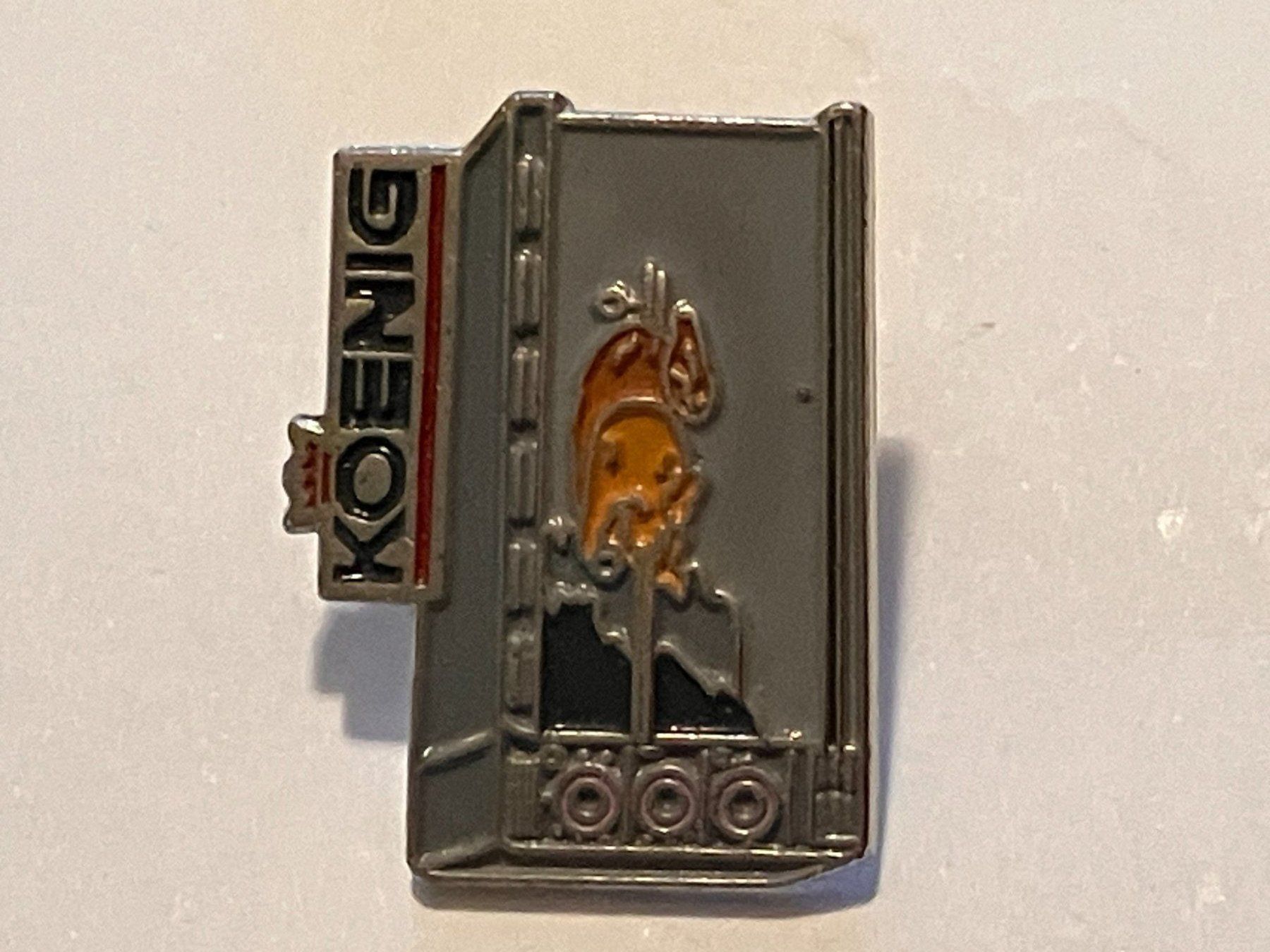 Placchette & Badge: 1 Pin Koenig – Usato da Basel venduto da djwwpp