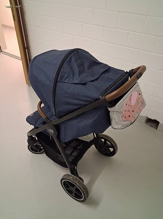 Britax Römer Carrozzine: Britax Römer Kinderwagen – Usato da Niederönz venduto da bea_fn77 1