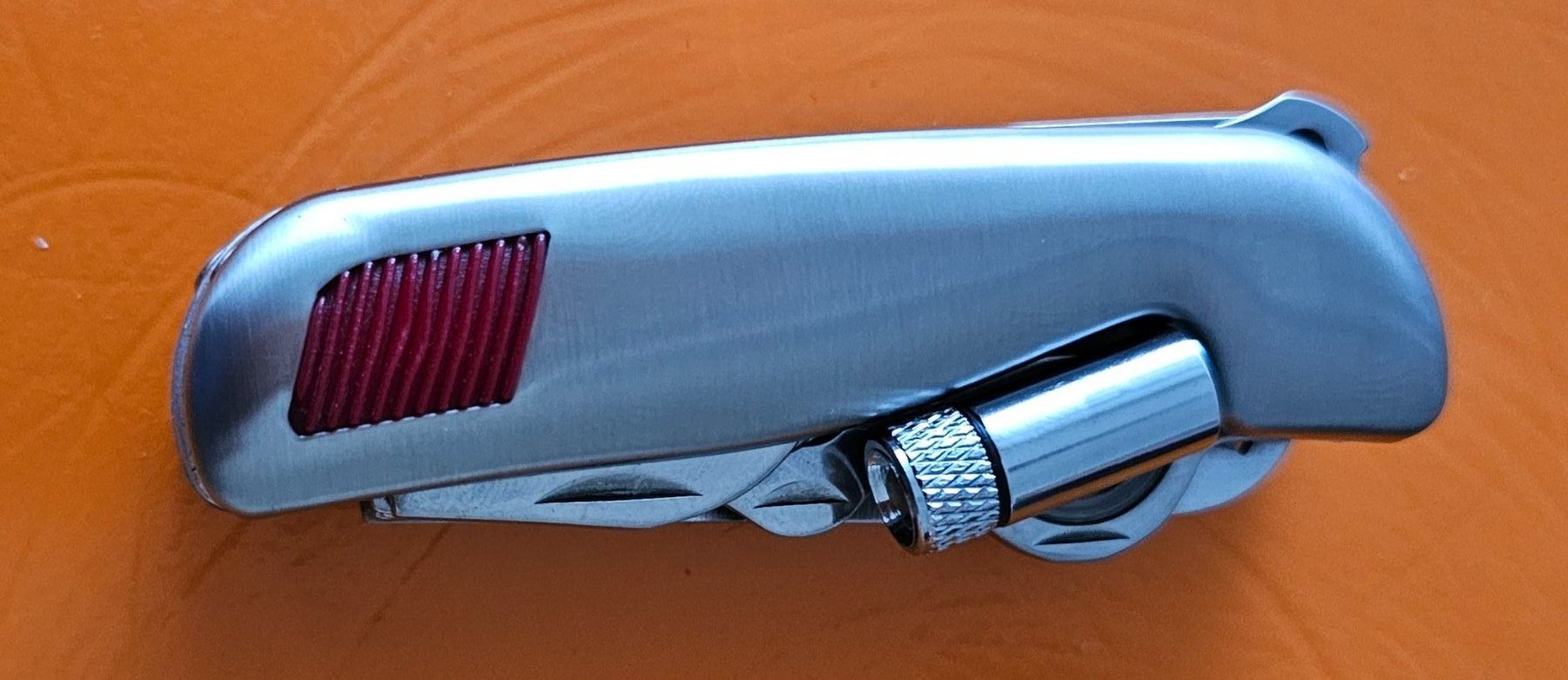 Taschenmesser: ✅Multifunktionsmesser mit LED und Etui📌 – Neu (gemäss Beschreibung) aus Kreuzlingen von UAE