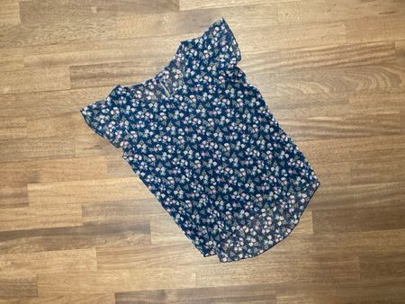 Bluse geblumt / S - M / Herbst