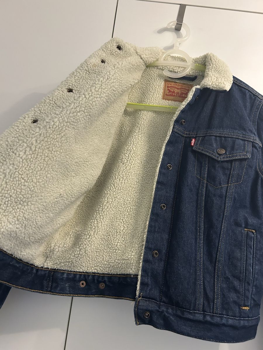 Levi's Giacche: Levi's Jeans Jacke mit Teddyfell, Gr. M – Nuovo (secondo la descrizione) da Zürich venduto da LeaMilj 2