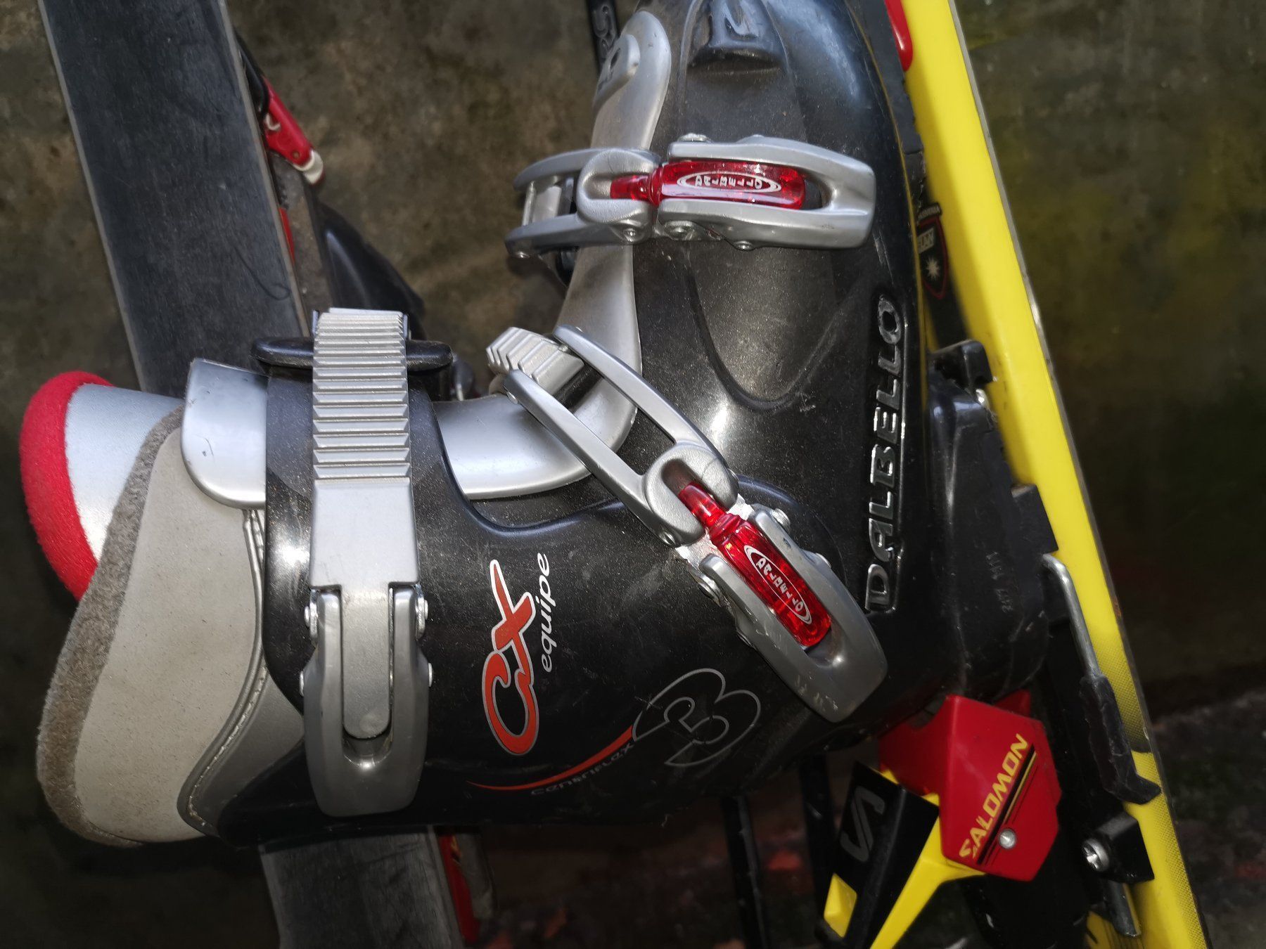 Elan Sci: Skiset mit Ski, Schuhe und Stöck – Usato da Oberburg venduto da balthassar 5