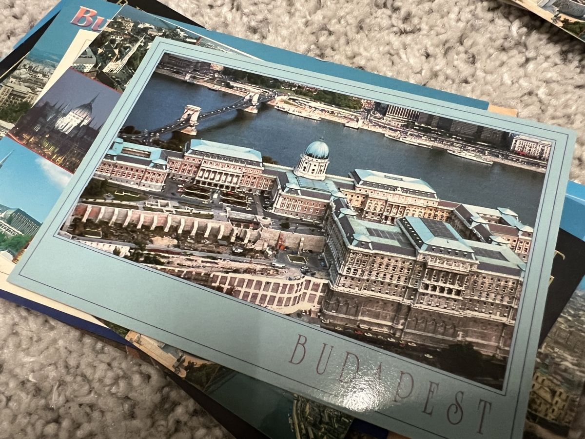 Cartoline postali: 90er-Jahre Postkarten-Set Paris, Rom, Budapest, Amsterdam – Nuovo e nell'imballaggio originale da Bülach venduto da zrh81 2