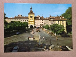 AK Murten Morat Stadttor stark belebt
