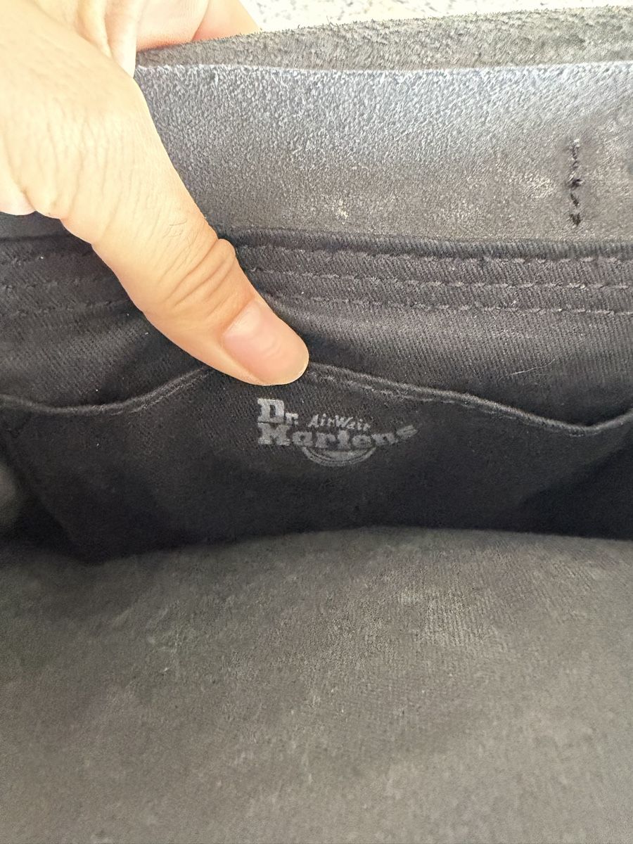 Dr. Martens Rucksäcke: Dr. Martens Leather Backpack Black – Genuine Leather  – Gebraucht aus Dübendorf von gozdikov 3