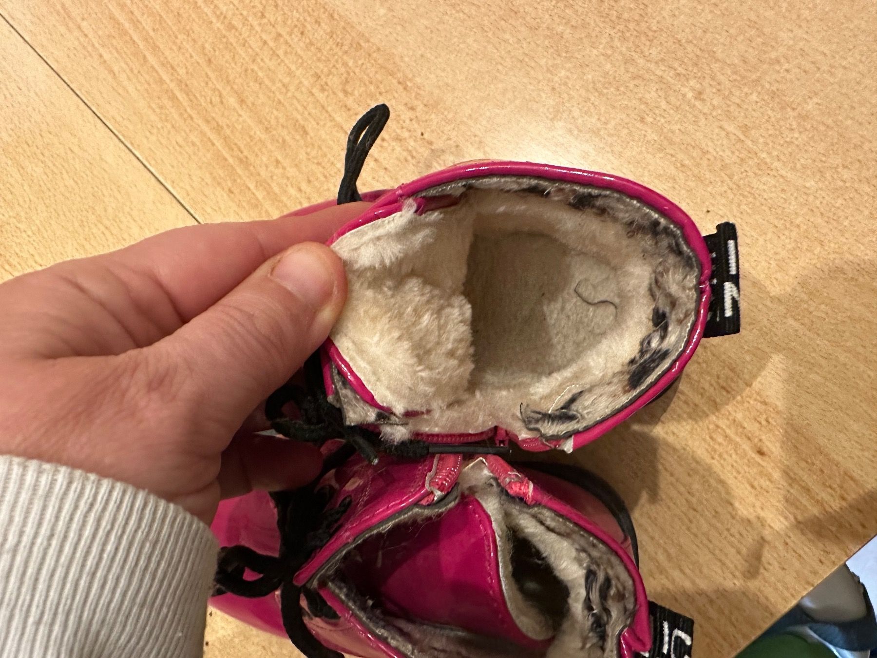 Scarpe per ragazze: Bottines fille rose T.27 – Usato da Le Brassus venduto da lionete02 3