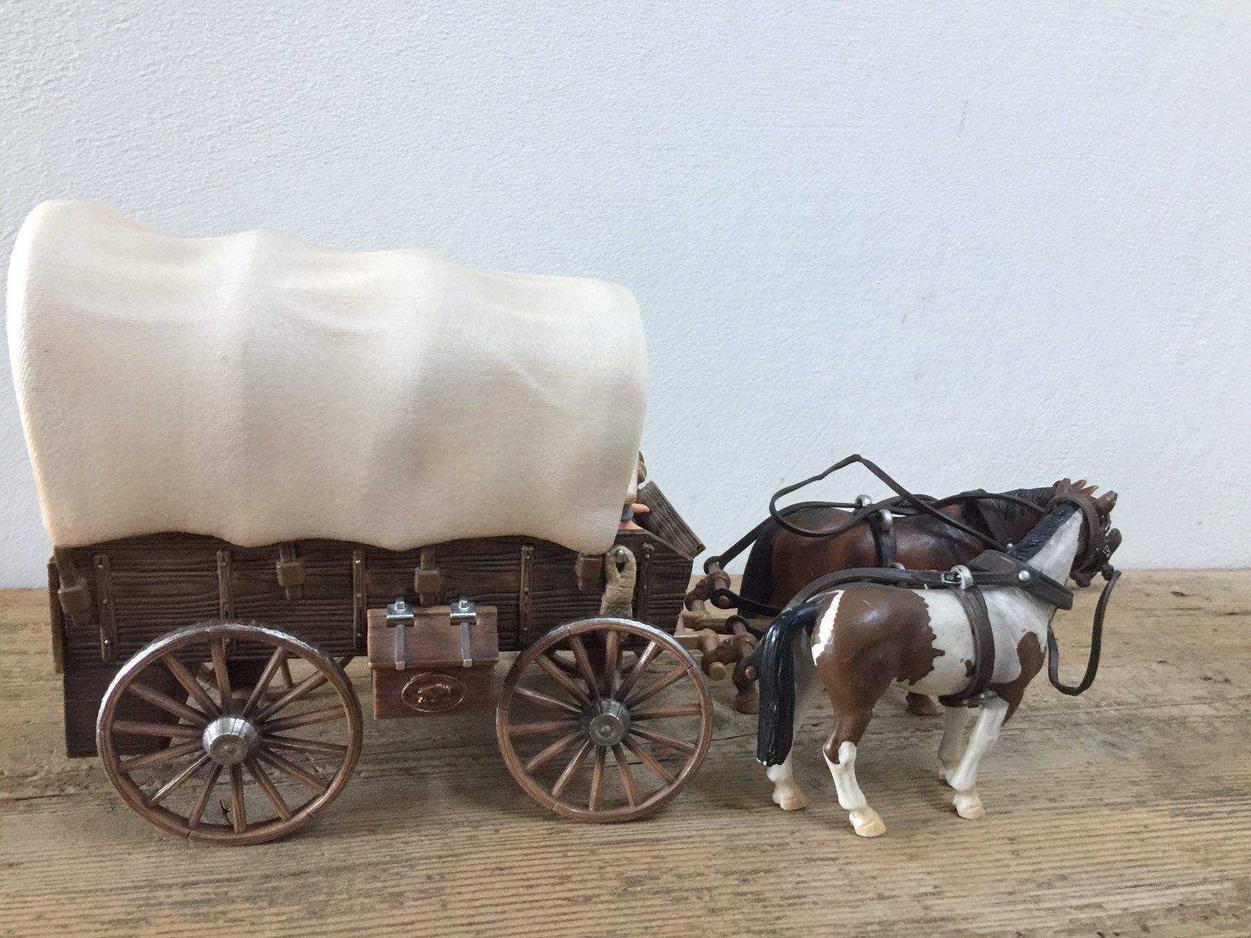 Schleich Statuette: Schleich Indianer Planwagen 42024 – Usato da Ennetbaden venduto da mapa05 3