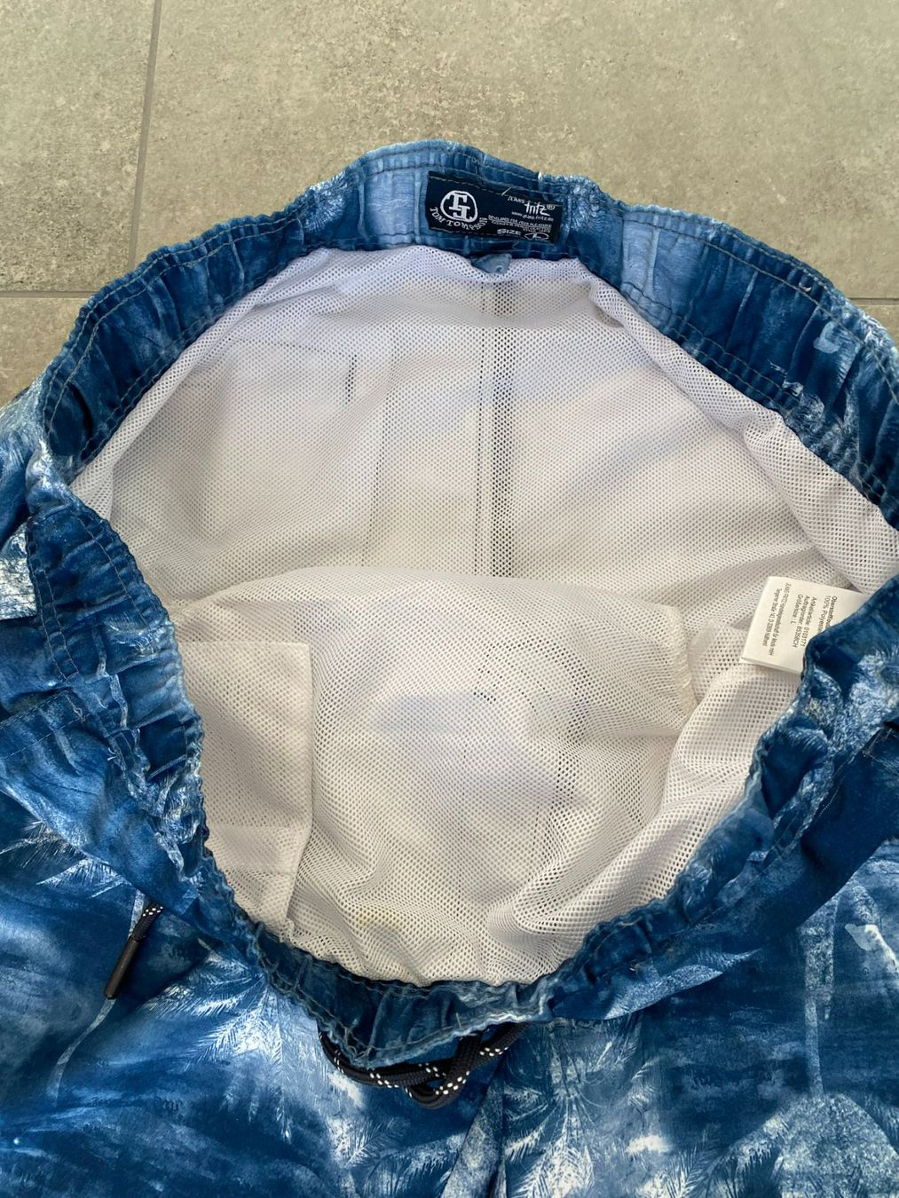 Pantaloni: Neue Badeshorts Gr.L,blau gemustert – Nuovo (secondo la descrizione) da Sarmenstorf venduto da Nathi013 3