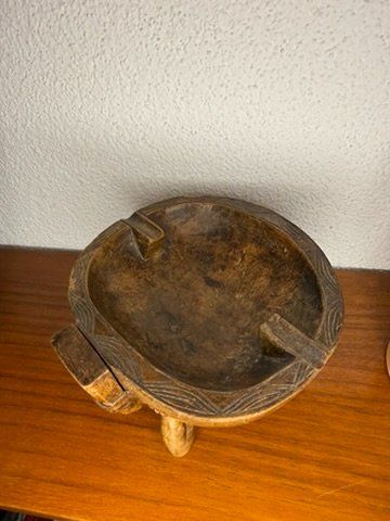 Alle Dekorationen: Geschnitzte Holzschale mit Figuren – Gebraucht aus Zürich von Alberto_zh 2
