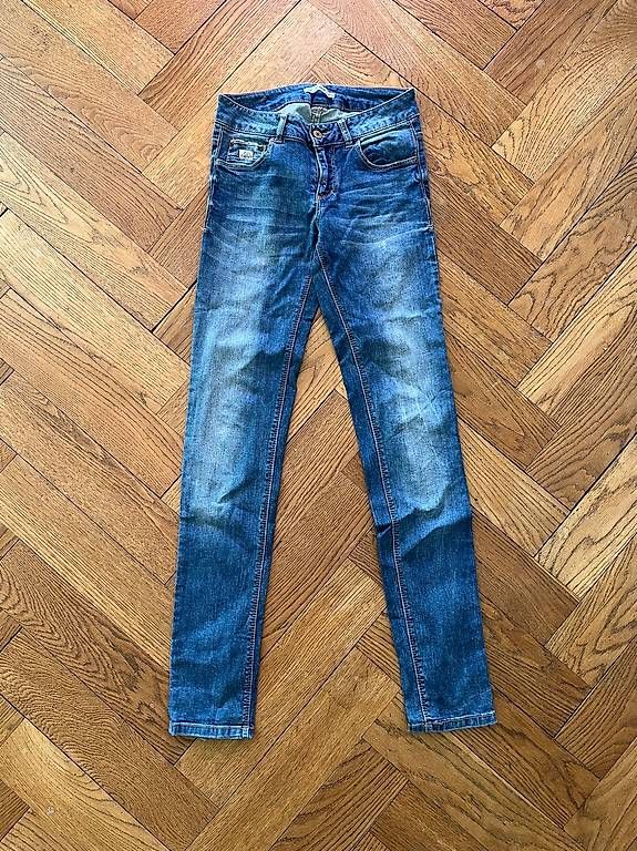 Jeans: Jeanshose Gr. 36 – Usato da Bern venduto da tan_2rrh