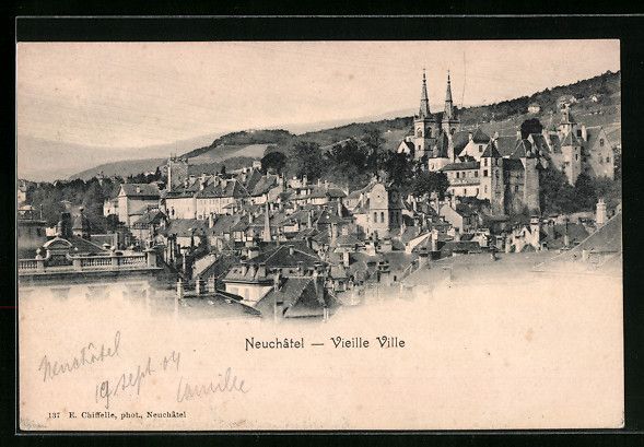 Cartoline postali: AK Neuchâtel, Vieille Ville – Usato da Berlin venduto da bartko-reher