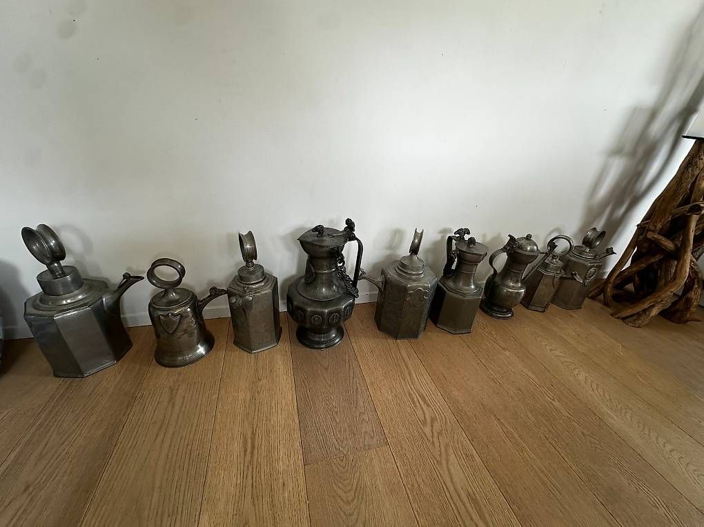 Caraffe: 9 Zinnkannen – Usato da Zürich venduto da cos_2bsd