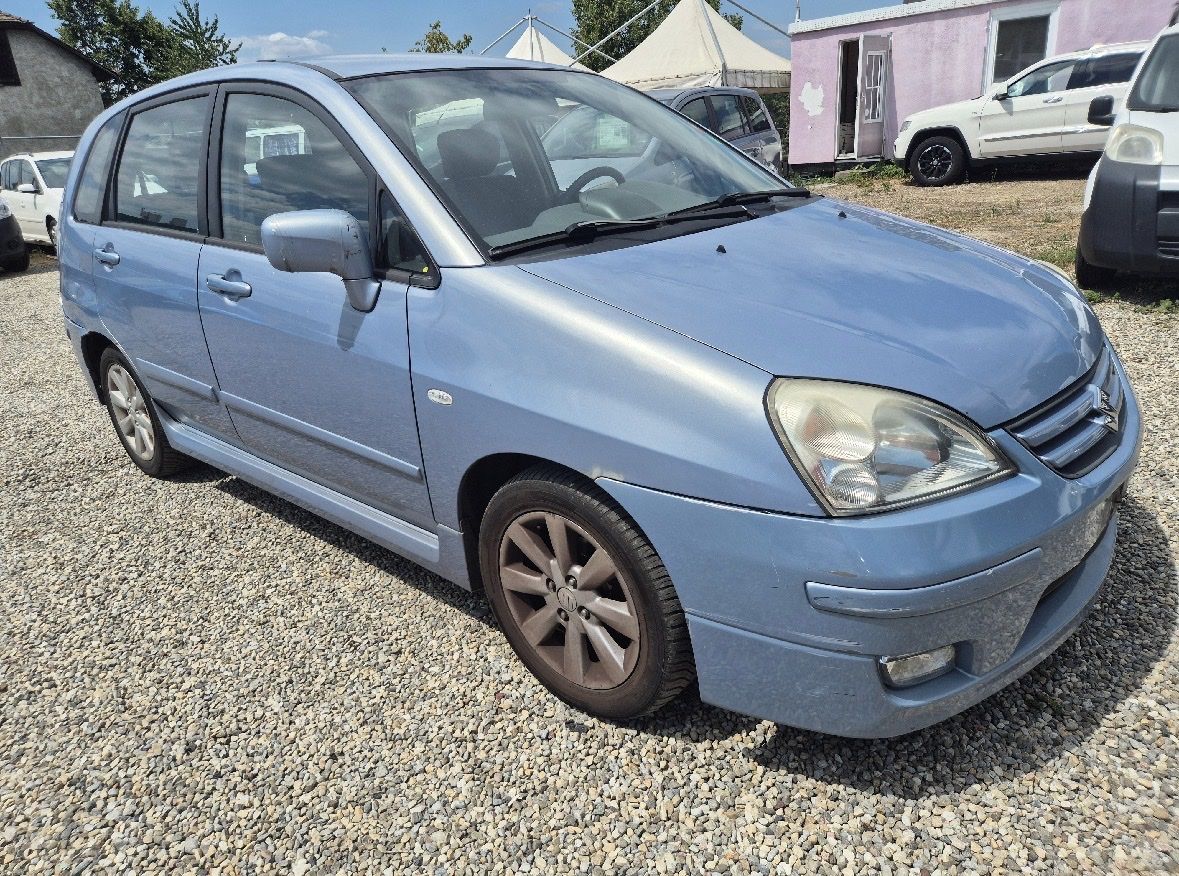 Autos: SUZUKI LIANA – D'occasion à Unterkulm par UsefulGoodsHub