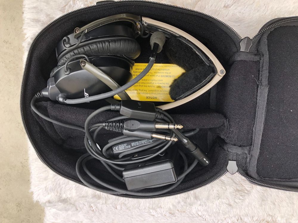 Bose Aviation Headset X, ANR, Helicopter, with GA Adapter Kaufen auf