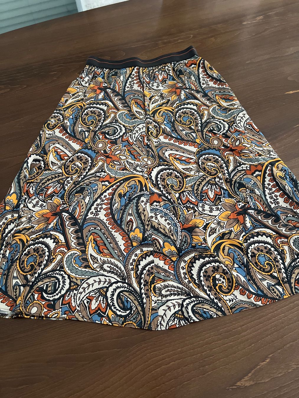 Gonne: Rock Tuzzi Paisley Gr. 38 - Viskose – Usato da Ebmatingen venduto da Mistelu