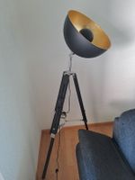 2 x Stilvolle Stehlampe Gold-Schwarz, Tripod, Glühbirnen neu