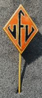 W586 - Alte Anstecknadel   VFL oder JVL Logo