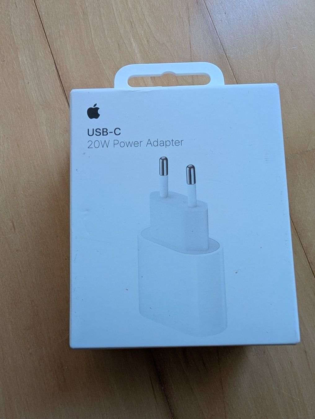 Apple Chargements: USB-C 20W Power Adapter – Neuf (Voir description) à Stans par Magas