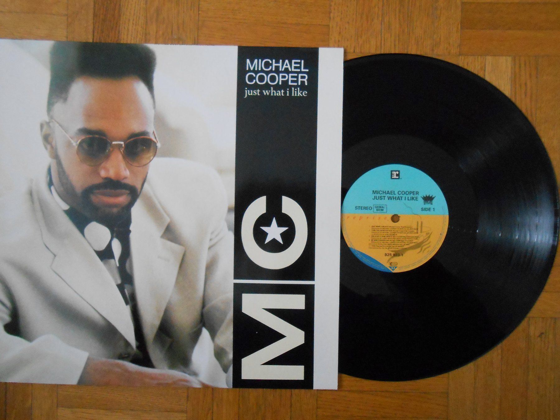 Dischi in vinile: Michael Cooper 1989 Just what i like LP – Usato da Territet venduto da Yvanz