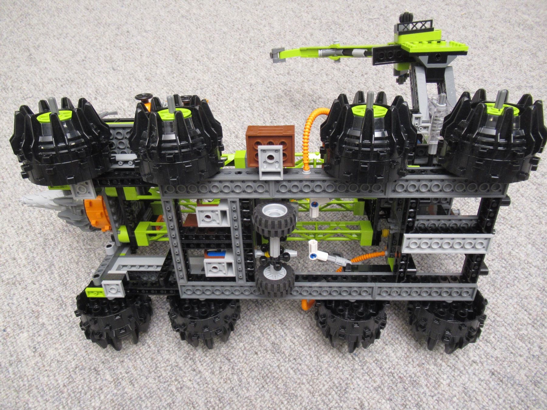 Lego Kit di costruzioni: Lego Titanium Command Rig Nr. 8964 – Usato da Obergösgen venduto da cairn 9